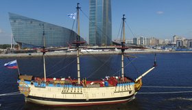 О копии парусника Петра I «Полтава» сняли документальный фильм