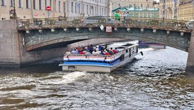 Завтра в Петербурге откроется навигация по рекам и каналам
