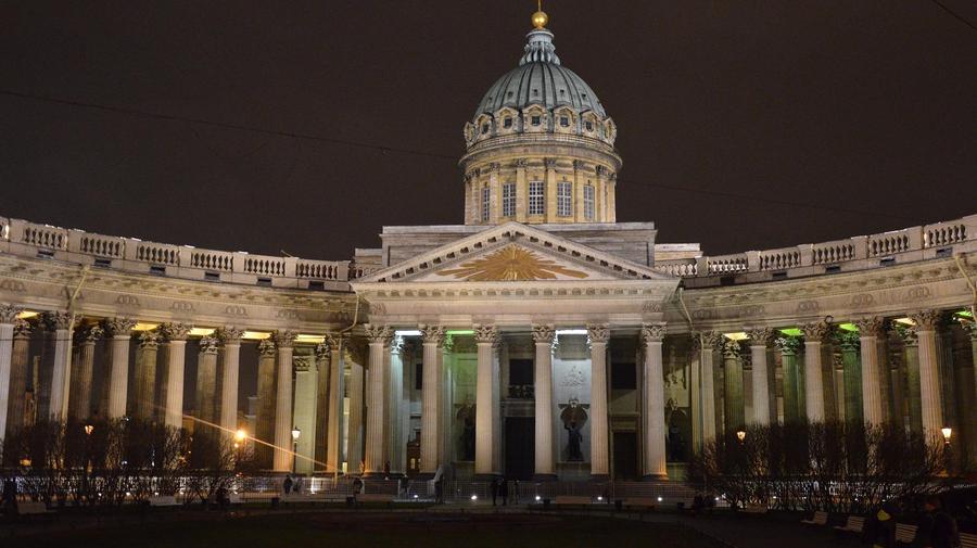 Казанский собор и собор Святого Петра