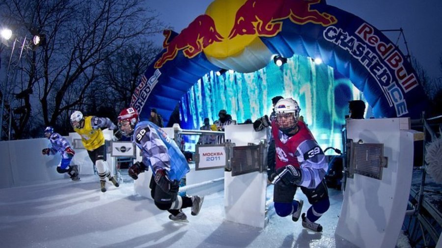 Чемпионат мира по скоростному спуску на коньках Red Bull Crashed Ice