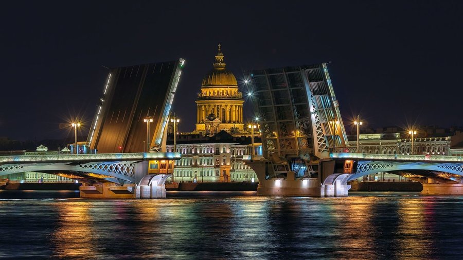 В Петербурге не будут разводить мосты в ночь на 10 мая