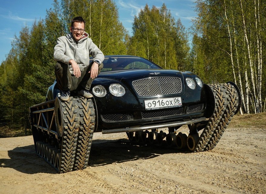 Блогер из Петербурга превратил свой Bentley в «ультратанк»