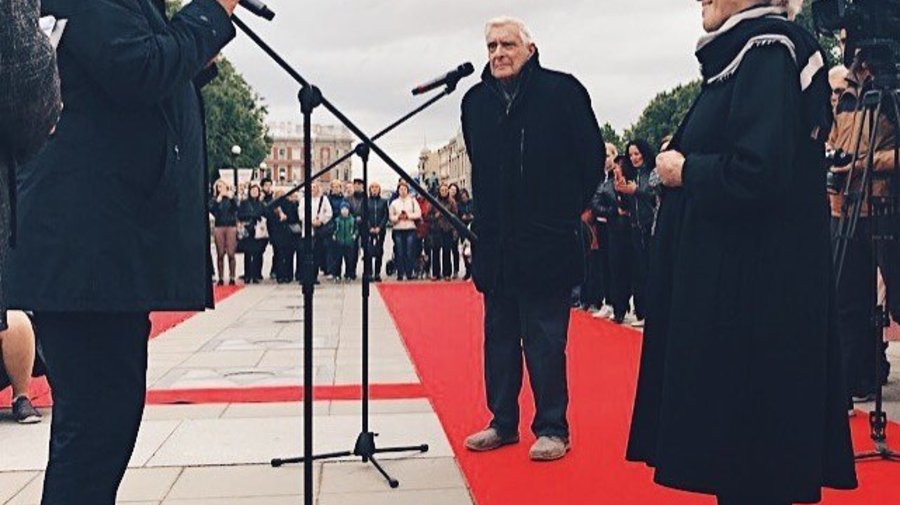 На петербургской Аллее звёзд появились имена Алисы Фрейндлих и Олега Басилашвили