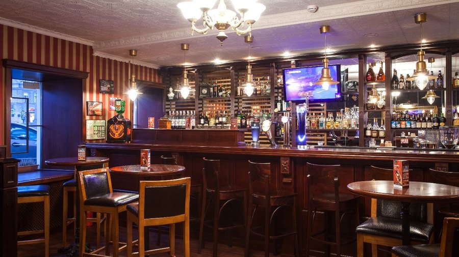 Oldham Pub & Steak house