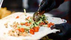 10 мест, где можно попробовать самую вкусную шаверму, не рискуя здоровьем