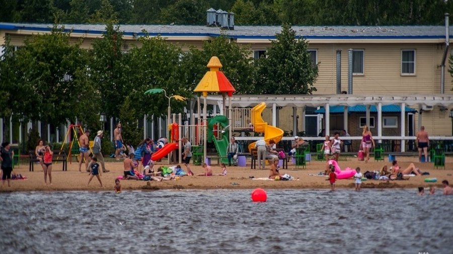 Депутаты ЗакСа хотят создать в черте города четыре безопасных для купания места