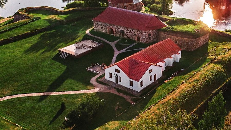 Крепость Корела