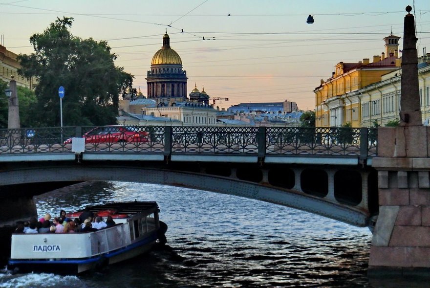 на каком мосту в питере загадывают желания. Смотреть фото на каком мосту в питере загадывают желания. Смотреть картинку на каком мосту в питере загадывают желания. Картинка про на каком мосту в питере загадывают желания. Фото на каком мосту в питере загадывают желания