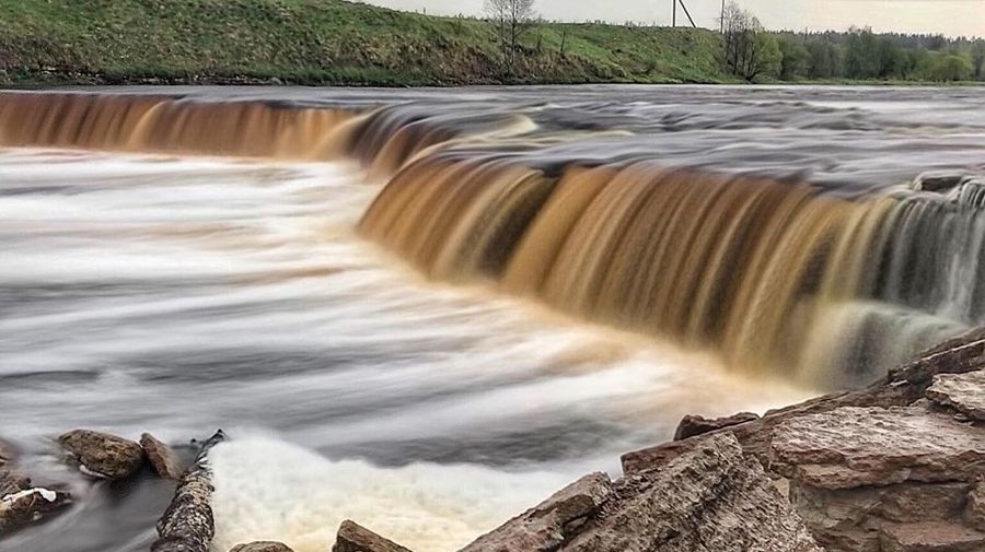 Тосненский водопад