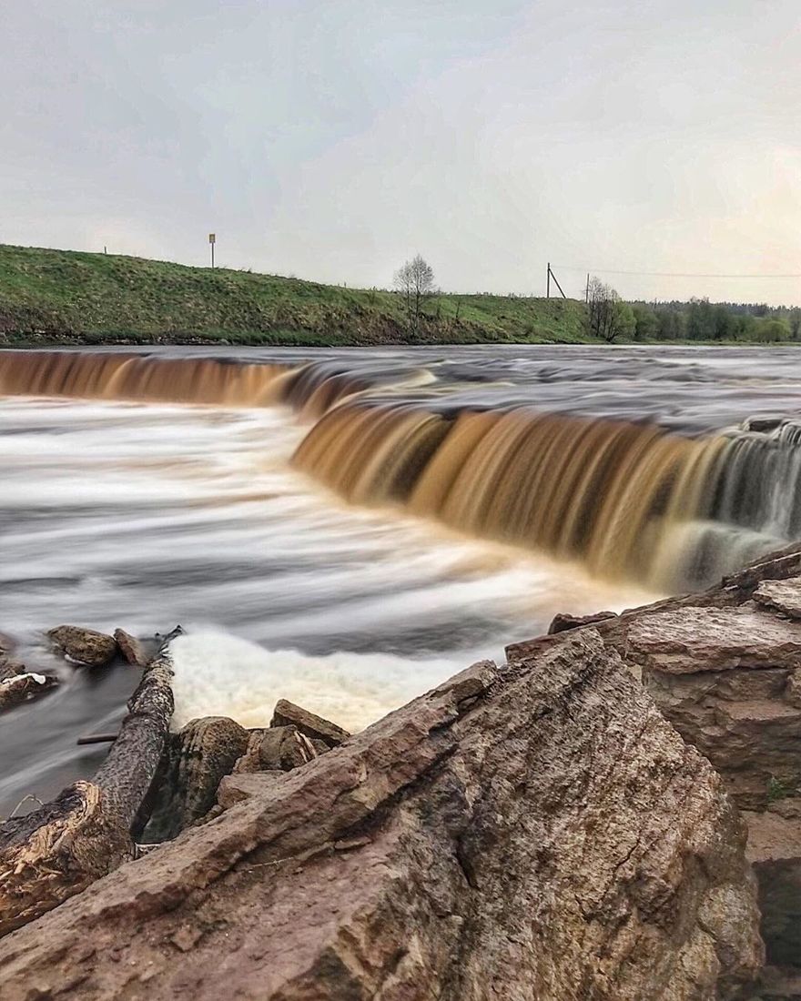 Тосненский водопад 