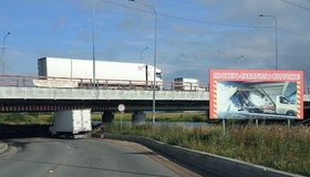 Под «Мостом глупости» вновь застряла «газель» — первая за 54 дня