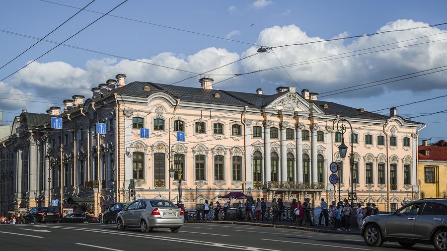 Строгановский дворец 