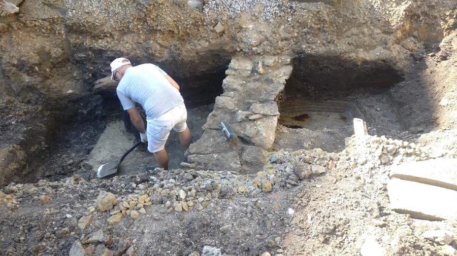 Фрагменты города Ниен XVII века раскопали на Среднеохтинском проспекте