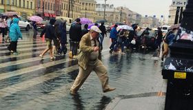 Отчёт о вчерашней серии водного апокалипсиса: в воде оказались улицы и дороги, магазины и даже Пулково