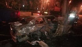 На Васильевском острове байкеры спасли водителя и пассажира из горящего BMW