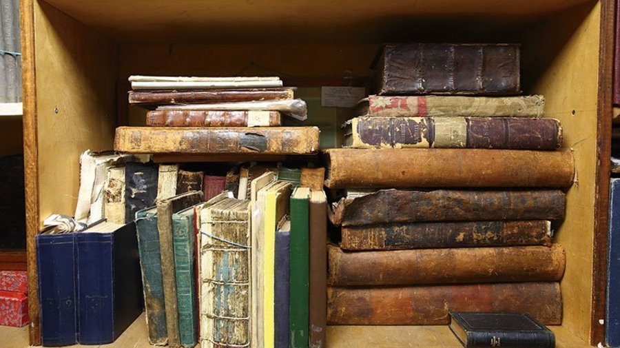 Бесплатно или совсем недорого заполучить себе хорошую книгу, еду или одежду