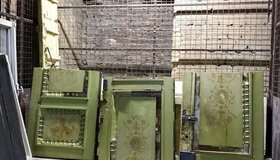 В Петербурге во время ремонта закрасили интерьеры особняка Каншина