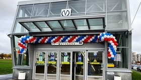В Петербургском метрополитене объяснили, почему в день открытия над эскалаторами «Дунайской» лилась вода