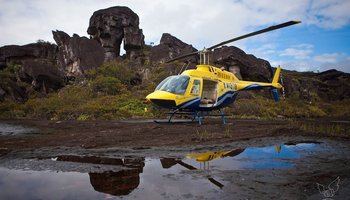 Где в Петербурге полетать на самолете или вертолете