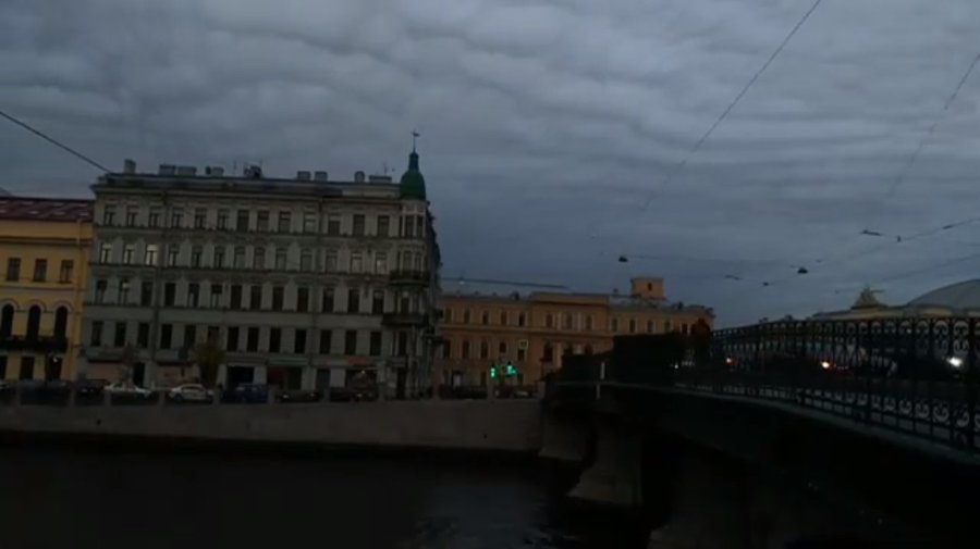 Над Петербургом нависли мамматусы 