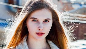Петербуржцы собирают средства, чтобы помочь сироте осуществить мечту — стать стилистом 