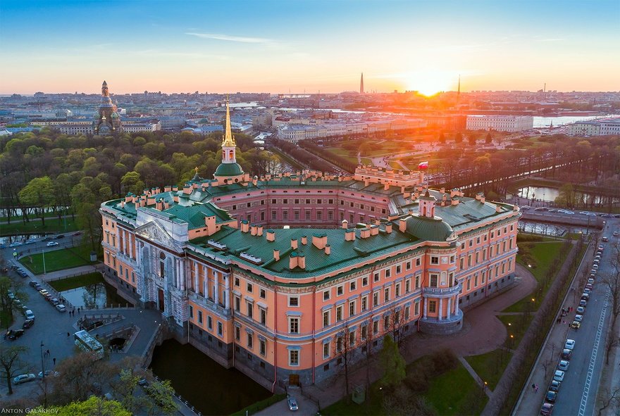 Михайловский замок