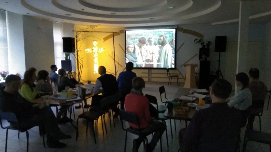 English Movie Night Downtown