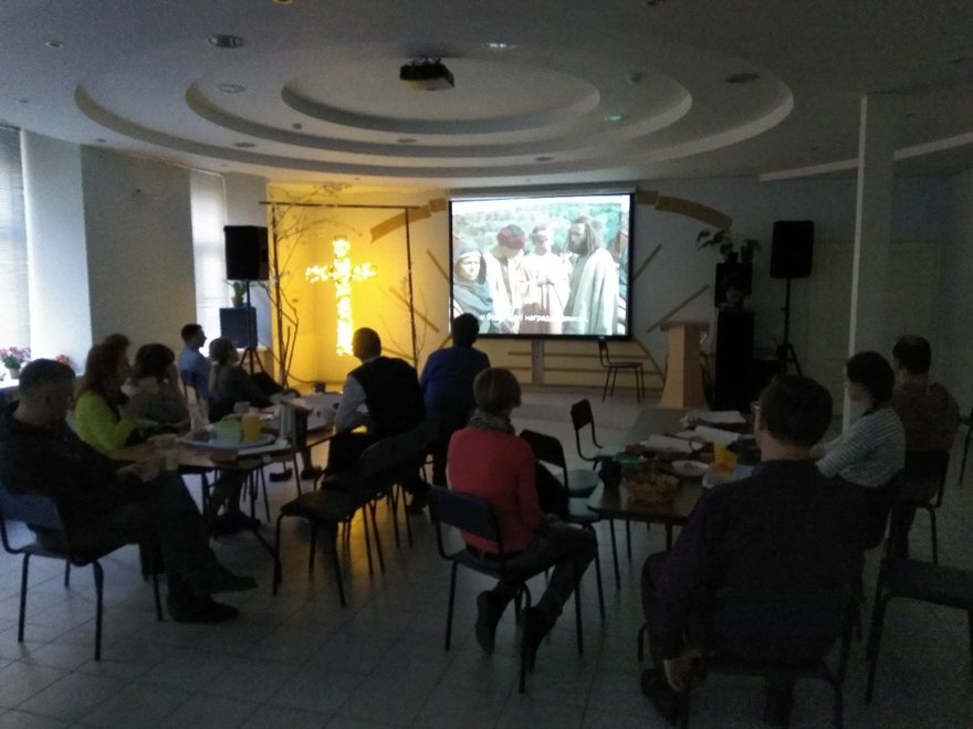 English Movie Night Downtown