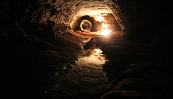 «Добрый» Хеллоуин в Саблинских пещерах