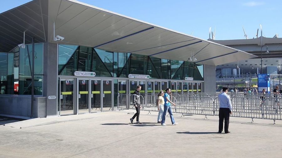 На сайте Смольного проводят опрос о переименовании станции метро «Новокрестовская» в «Зенит»