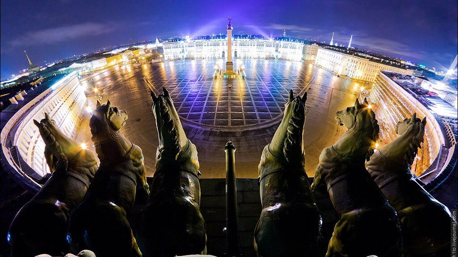 Петербург стал самым фотографируемым городом России