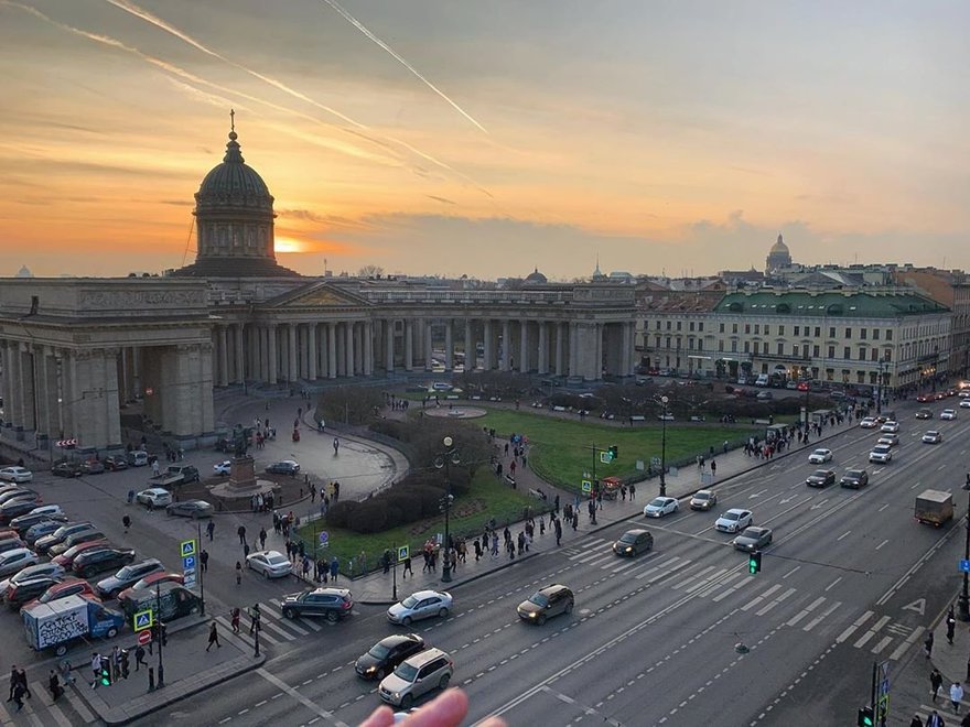 Сегодня в Петербурге будет тепло и дождливо