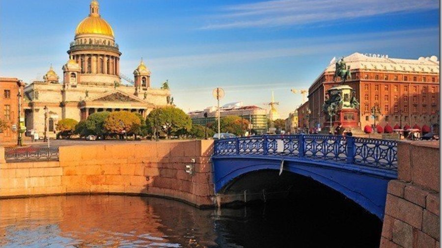 Цветные мосты Санкт-Петербурга