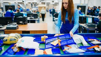 Из посылок Почты России регулярно исчезают вещи. Что делать, если вы с этим столкнулись? 