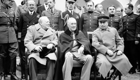 Фотовыставка «Ялтинская конференция: рассекреченные материалы»