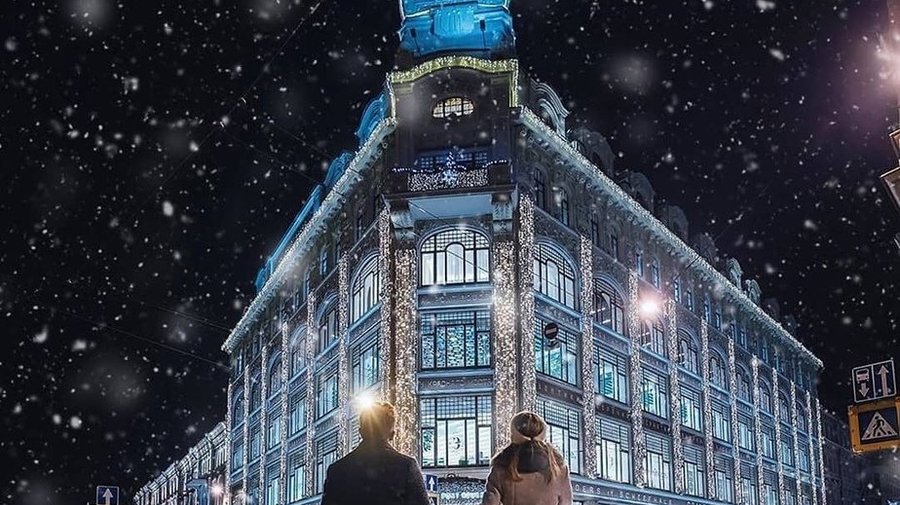 Петербург назвали одним из самых романтичных городов мира