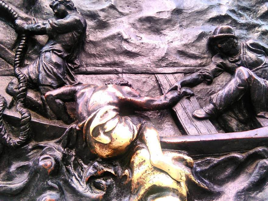 Памятник Петру I у Инженерного замка