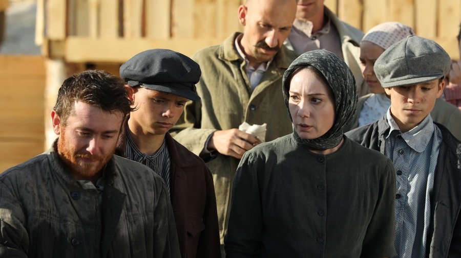 Что смотреть: 7 новых сериалов апреля