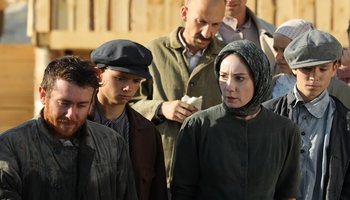 Что смотреть: 7 новых сериалов апреля