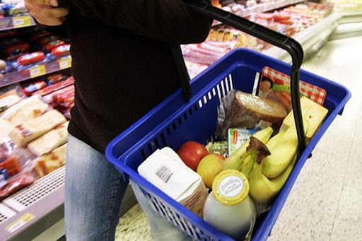 Какие продукты лучше выбирать, сидя на домашнем карантине: рекомендации ВОЗ