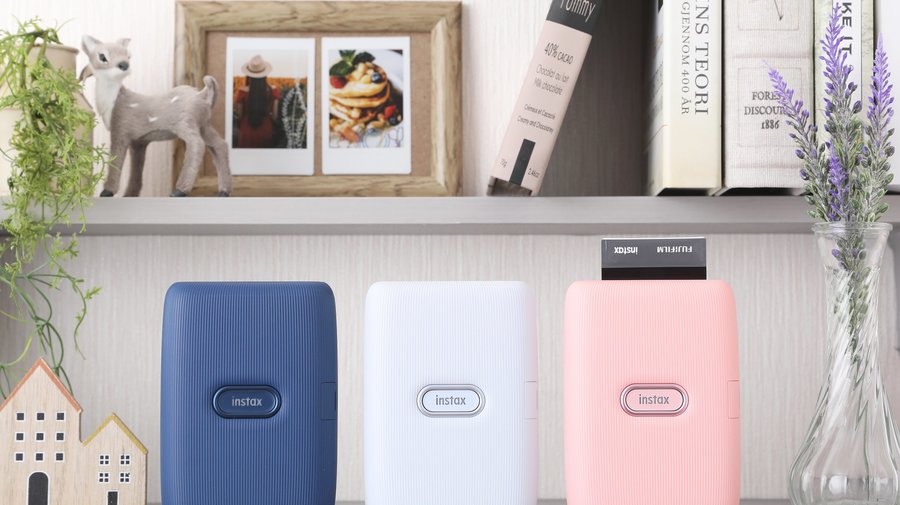 Лови момент: как скрасить время самоизоляции с помощью Instax Mini Link
