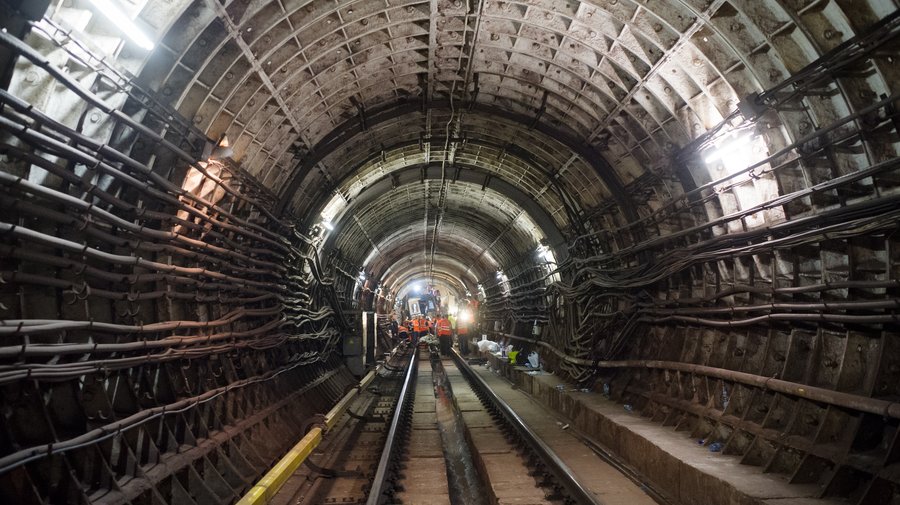 Мосметро покажет объекты, которые пассажир никогда не увидел бы