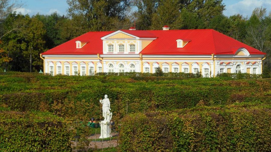 Петергоф показал «Шедевры коллекции забытого императора» из музея «Картинный дом»