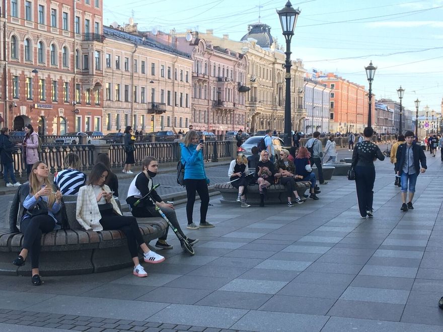 санкт-петербург музыканты на улице. уличные музыканты. музыкальные улицы петербурга. уличные музыканты в питере. музыкальные улицы петербурга.