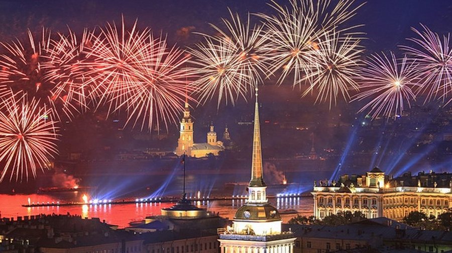 В честь Дня Победы вечером прогремит салют, но без фейерверка