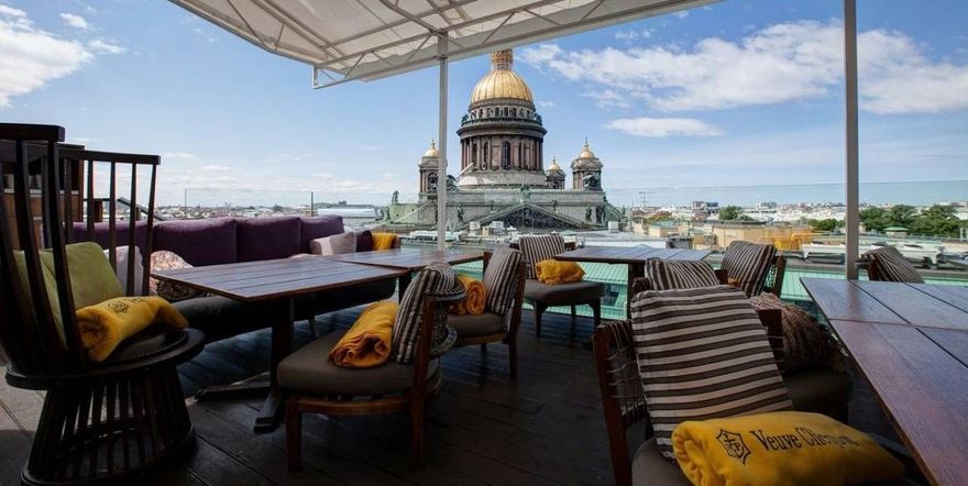 Как будут работать летние кафе в Петербурге с 29 июня