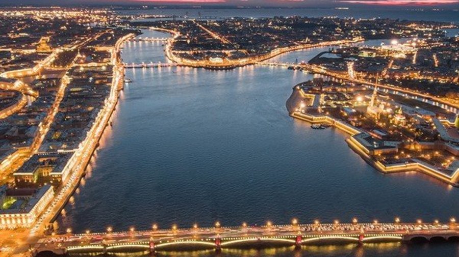 Сияй, город: художественную подсветку мостов и архитектурную подсветку домов возобновили