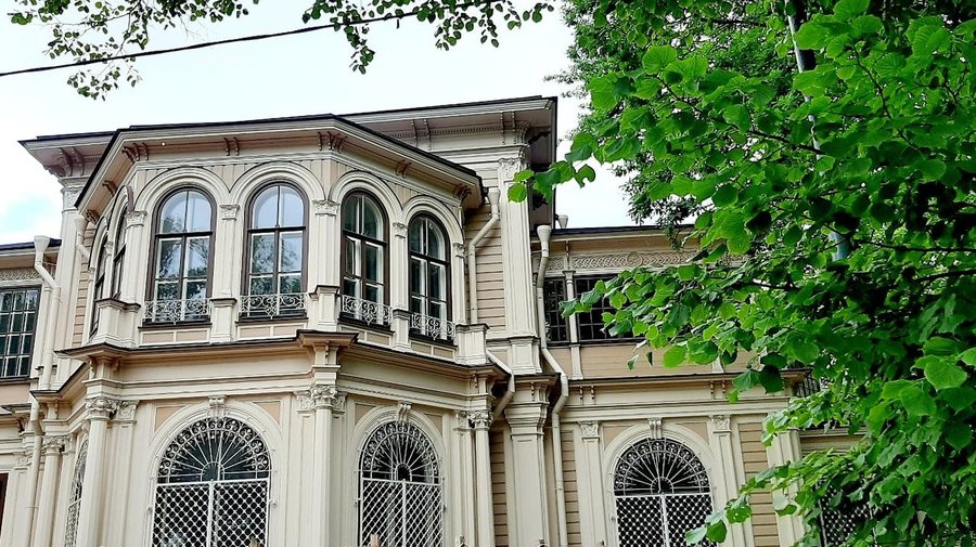 Дачу Громова на территории открывшегося Лопухинского сада отреставрируют к октябрю 2020 года