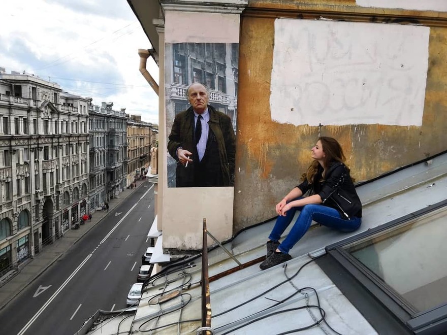 Знаменитый портрет Бродского вернулся на улицы Петербурга 