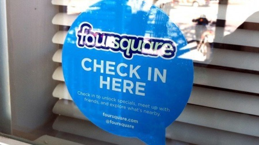 10 самых полезных foursquare specials в заведениях Петербурга